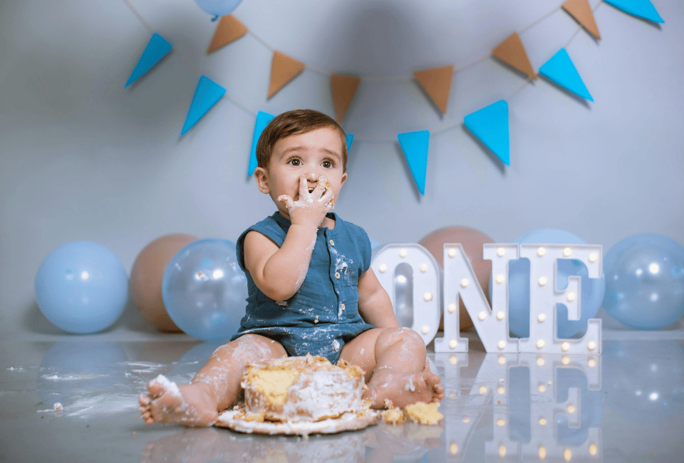 baby boy cake smash